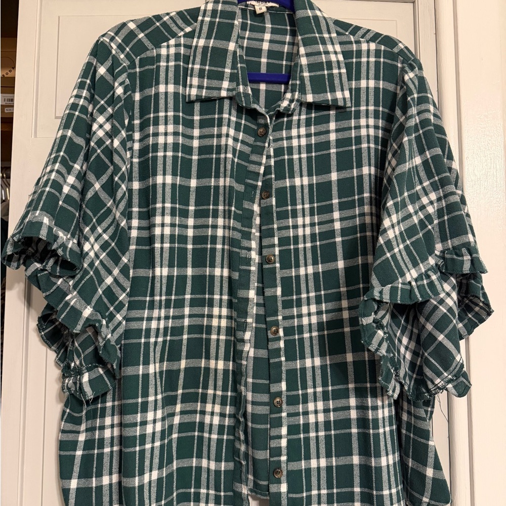 🔥crossposted🔥ANDREE BY UNIT Green Plaid Button Down Shirt